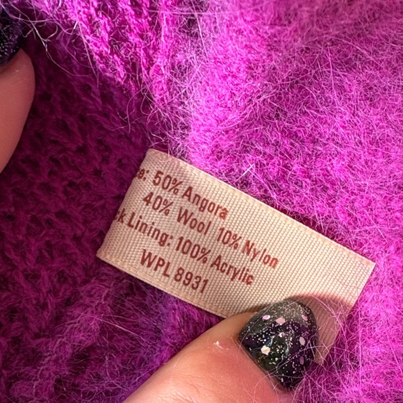 VTG Aris Rabbit Wool Blend Luxurious Fuchsia Knit Beret Beanie - Picture 5 of 5